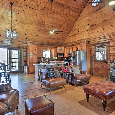 Luxury Pearcy Cabin With 5 Private Acres And Hot Tub! Exteriér fotografie