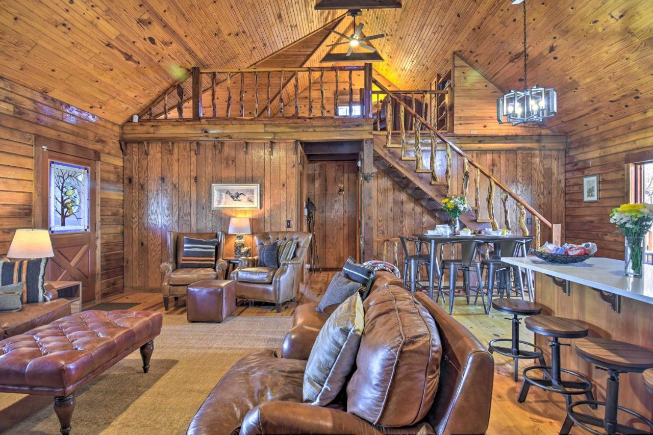 Luxury Pearcy Cabin With 5 Private Acres And Hot Tub! Exteriér fotografie